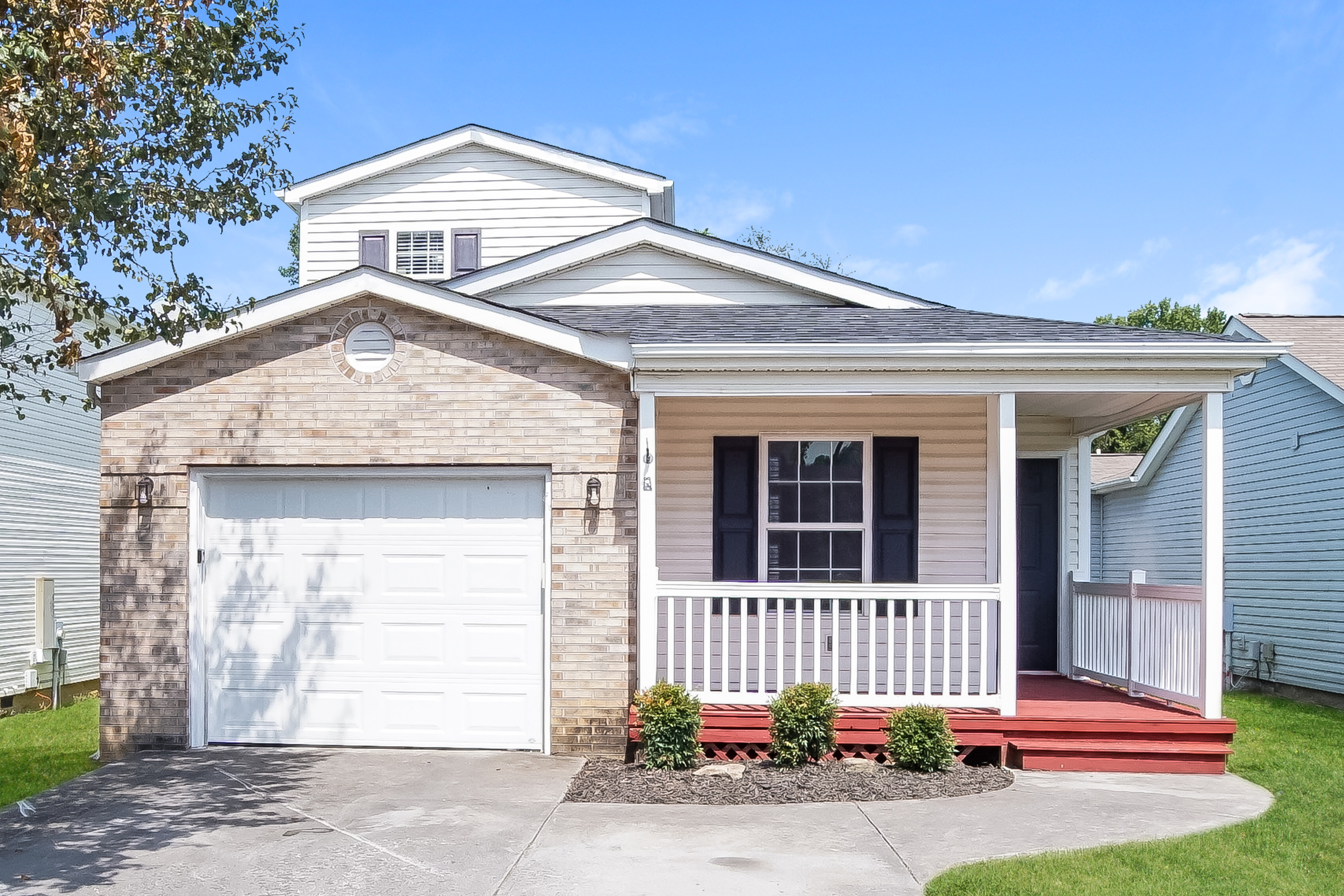 1724 DELMONTE WAY KNOXVILLE, TN 37932